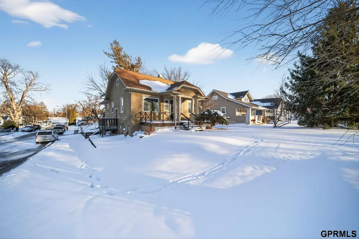 3123 Fontenelle Boulevard, Omaha, NE 68104 - #1