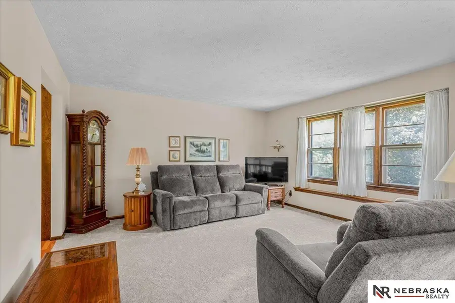 7362 Drexel Street, Ralston, NE 68127 - #3