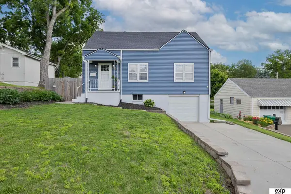 8004 State Street, Ralston, NE 68127