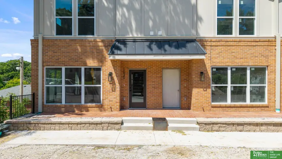 1026 S 33rd Street, Omaha, NE 68105 - #3