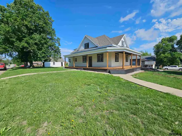 111 E Hickory Street, Sutton, NE 68979