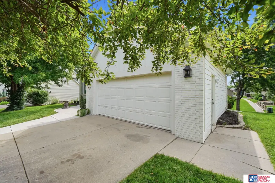 7136 Beaver Hollow Circle, Lincoln, NE 68516 - #2