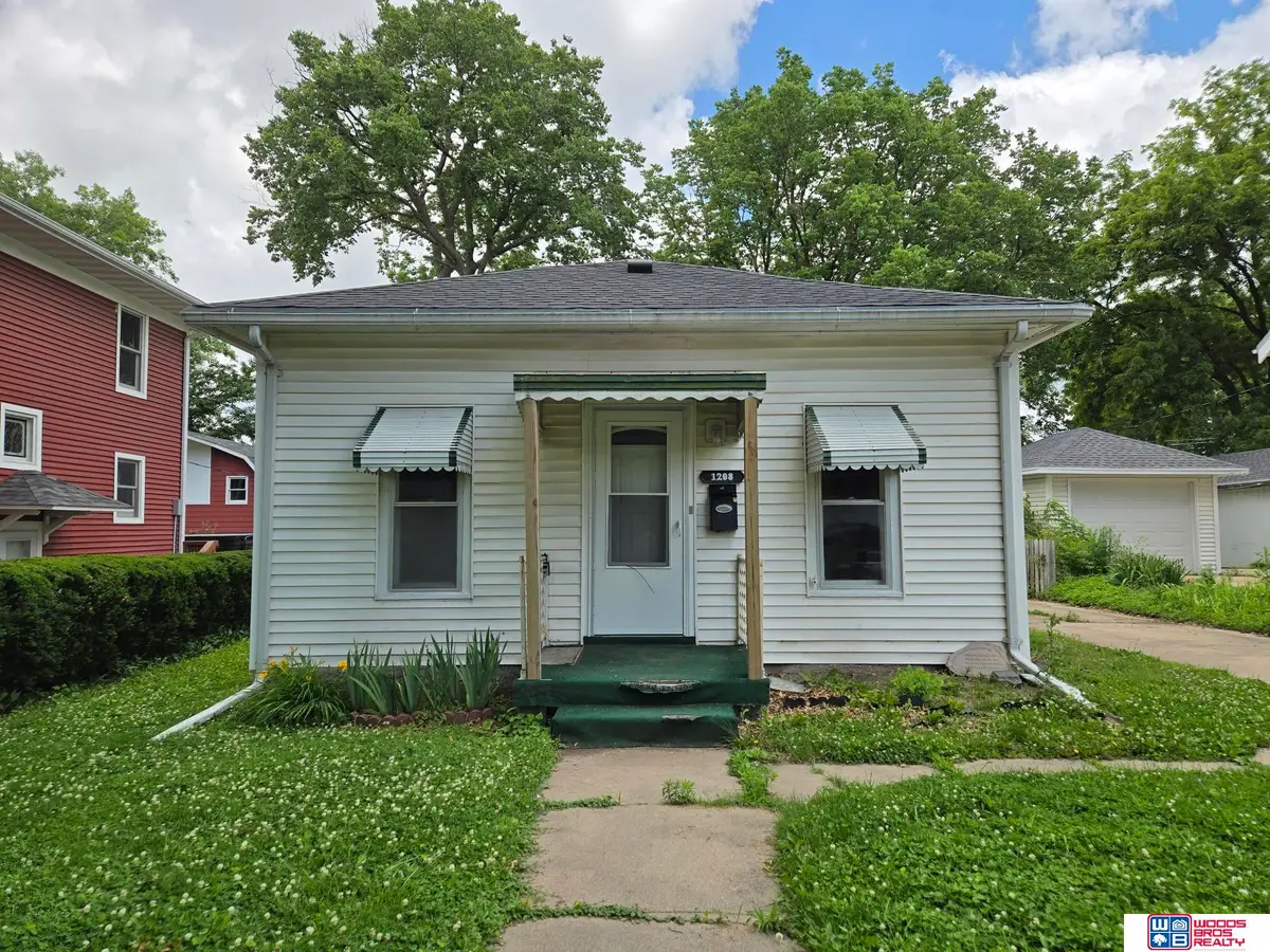 1208 Elk Street, Beatrice, NE 68310 - #1