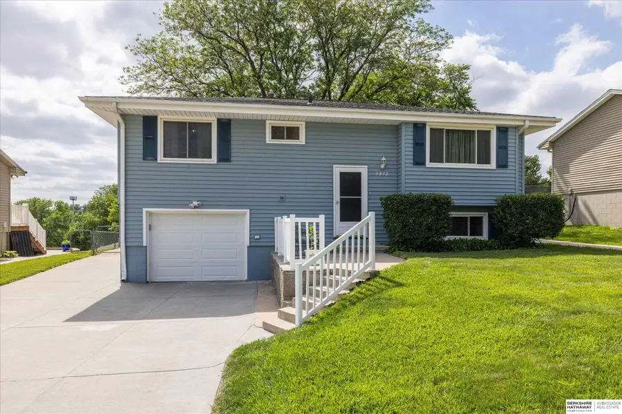 5812 S 113th Street, Omaha, NE 68137 - #2