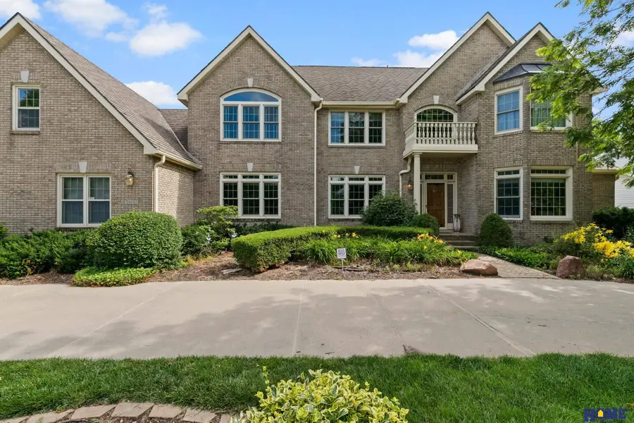 7401 Stevens Ridge Road, Lincoln, NE 68516 - #2