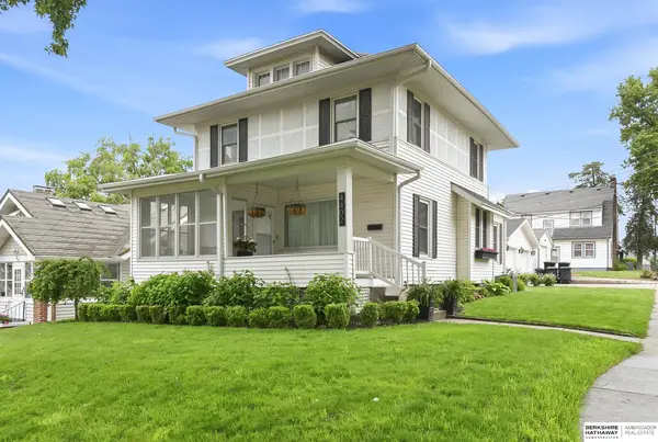 4402 Barker Avenue, Omaha, NE 68105
