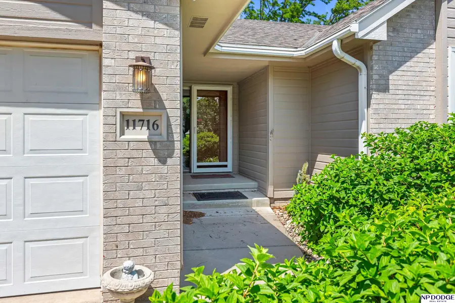 11716 S 53rd Avenue, Bellevue, NE 68133 - #2