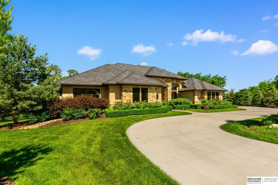 17445 Valley Drive, Omaha, NE 68130 - #3