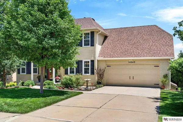 14203 S 34th Street, Bellevue, NE 68123