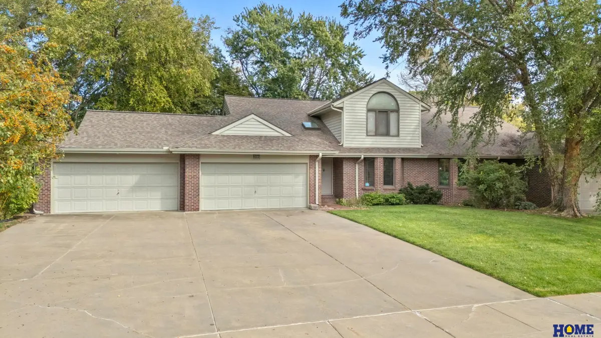 4920 S 71st Street, Lincoln, NE 68516 - #1