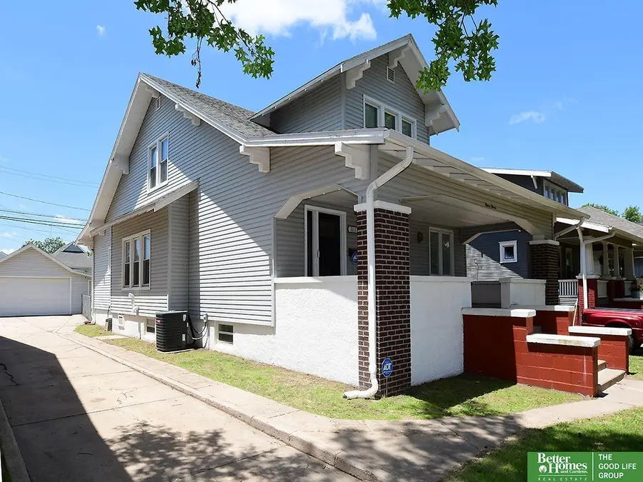 1111 E Street, Fairbury, NE 68352 - #3