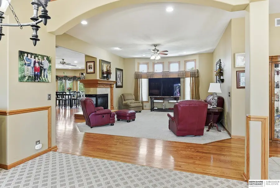 9406 Granville Parkway, La Vista, NE 68128 - #2