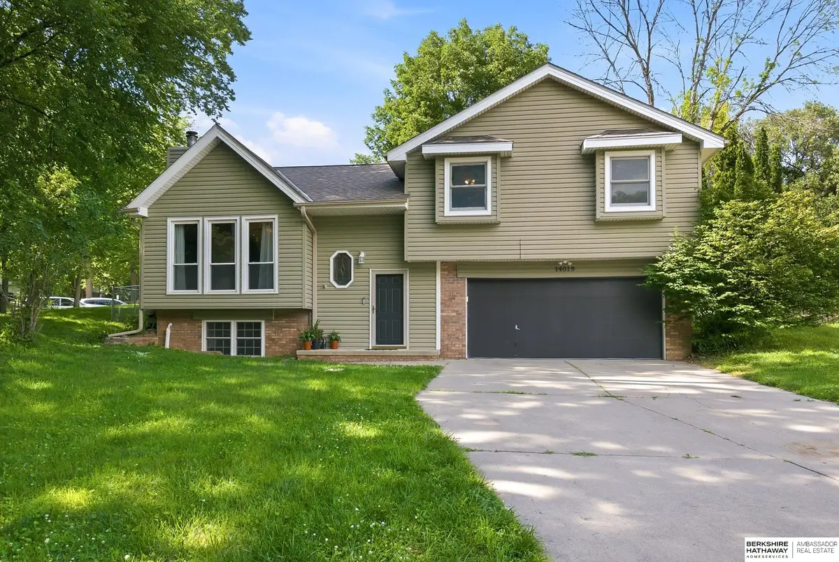 14019 S 32 Avenue, Bellevue, NE 68123 - #1