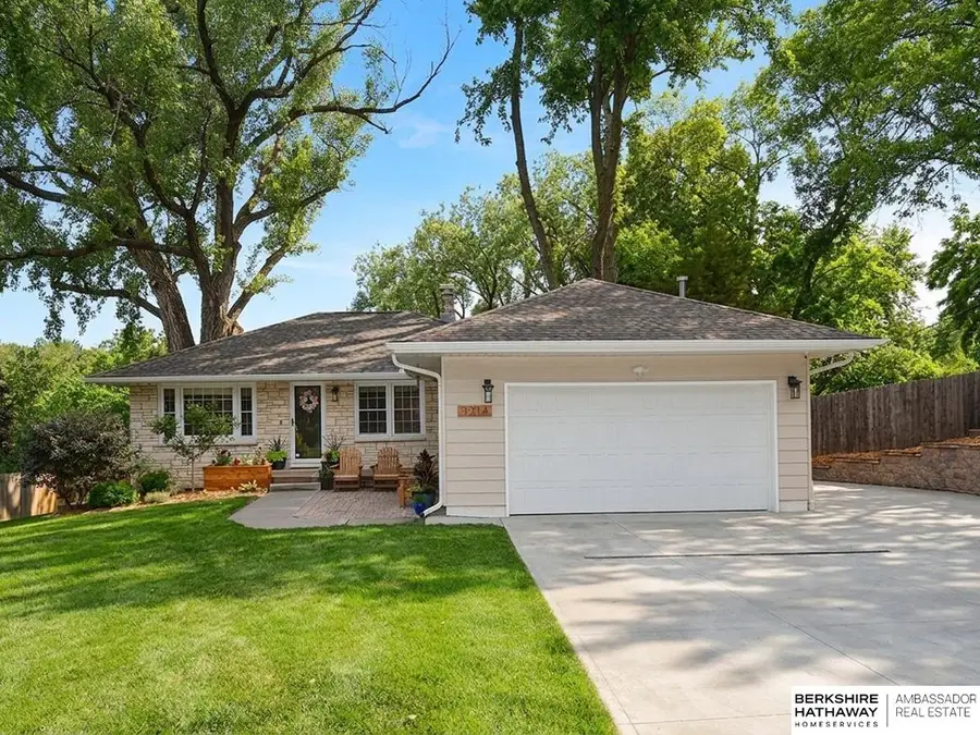 3214 N 78 Street, Omaha, NE 68134 - #2