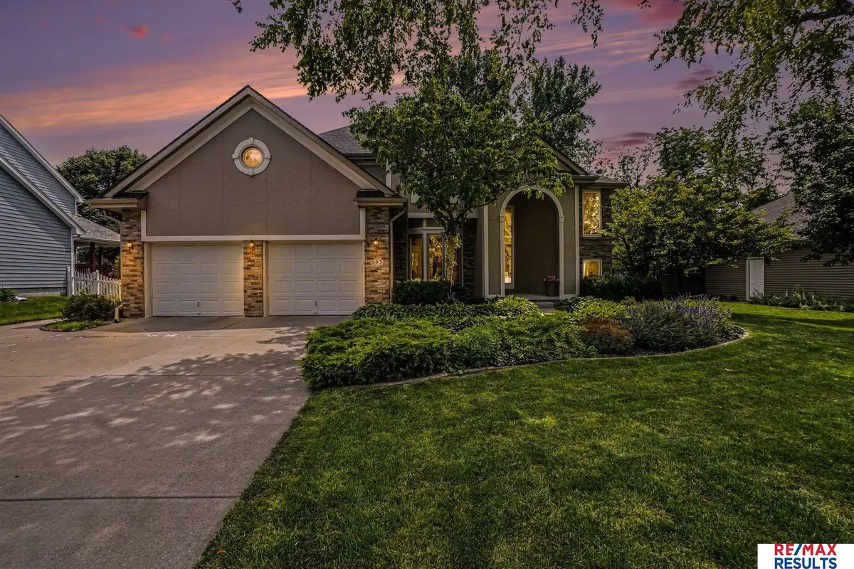 503 W Centennial Drive, Papillion, NE 68046 - #1