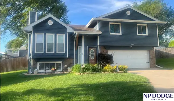 13208 Margo Court, Omaha, NE 68138