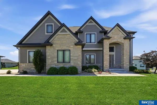 7821 S 97th Bay, Lincoln, NE 68526