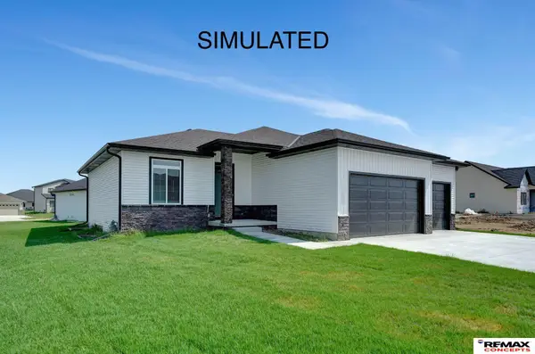 815 Regiment Road, Lincoln, NE 68527