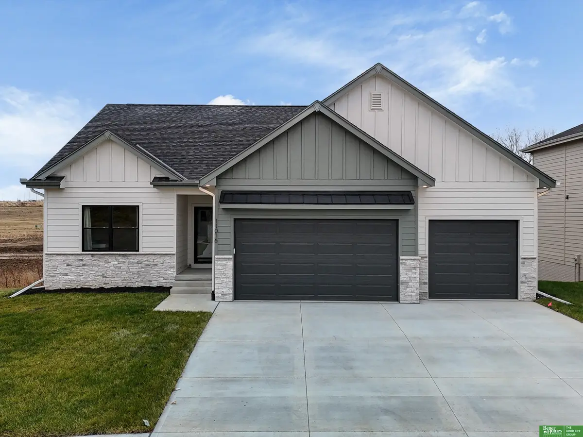 11016 S 218th Street, Gretna, NE 68028 - #1