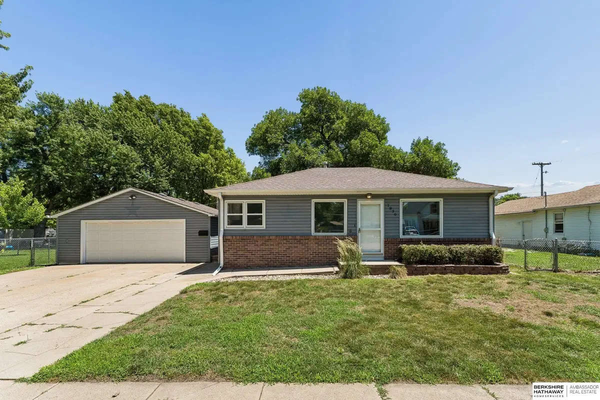 1830 N Irving Street, Fremont, NE 68025 - #1