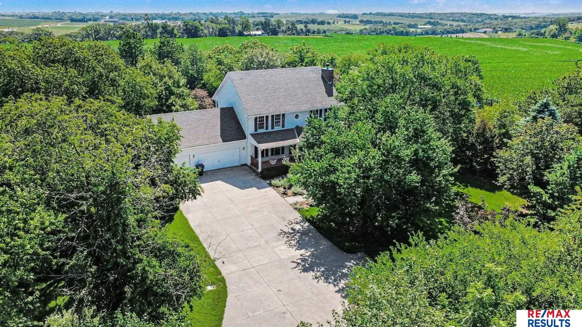 6777 Platteview Road, Papillion, NE 68133 - #1