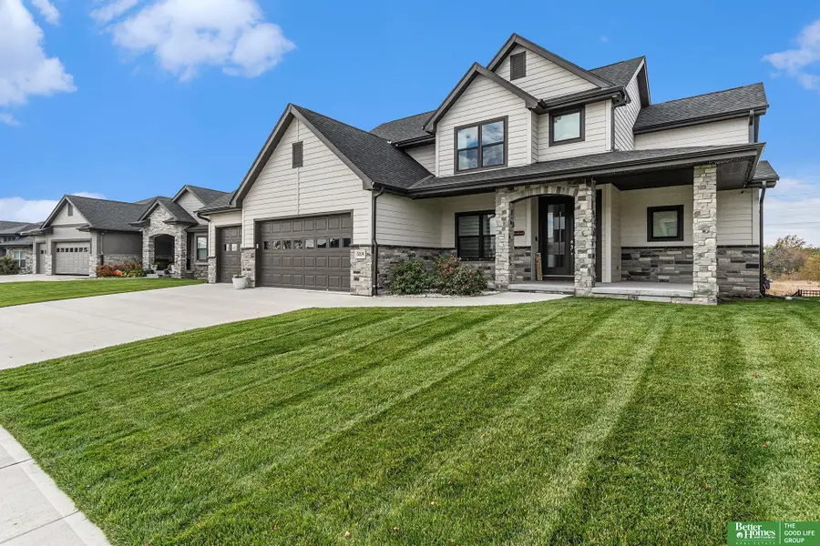 3319 Robyn Ridge Road, Fremont, NE 68025 - #2