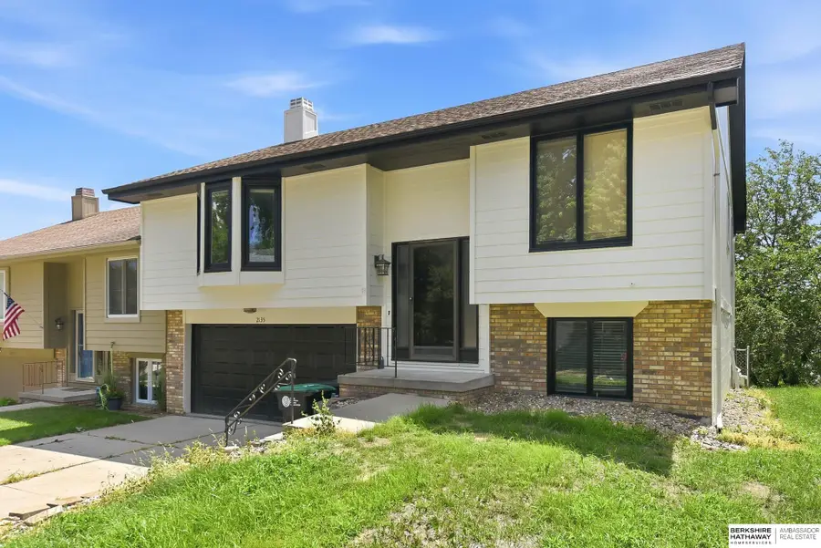 2135 N 121st Street, Omaha, NE 68164 - #2