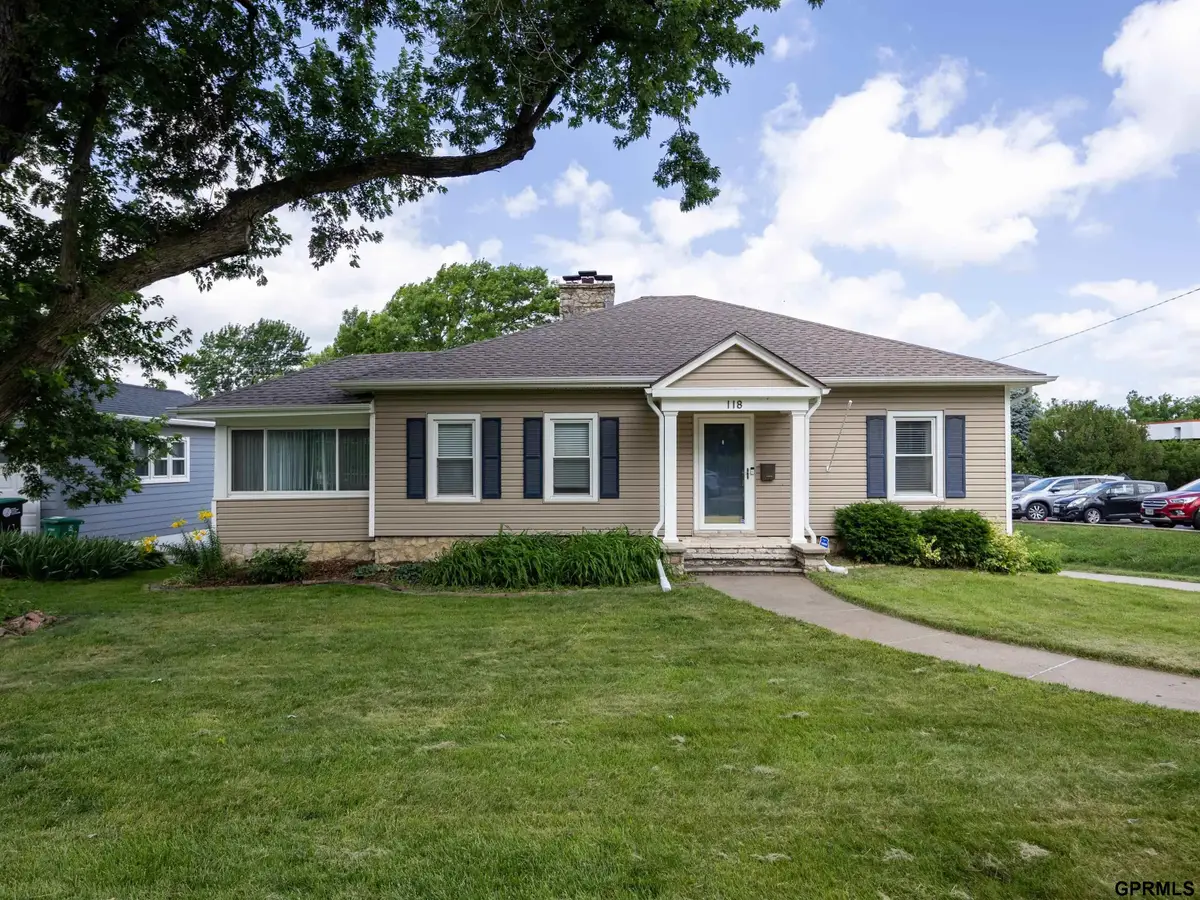 119 S 69 Street, Omaha, NE 68132 - #1