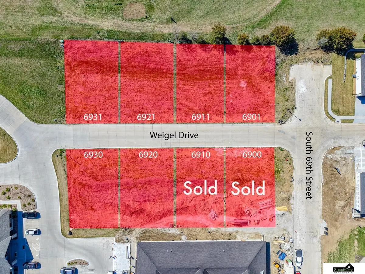 6921 Weigel Drive, Lincoln, NE 68516 - #1
