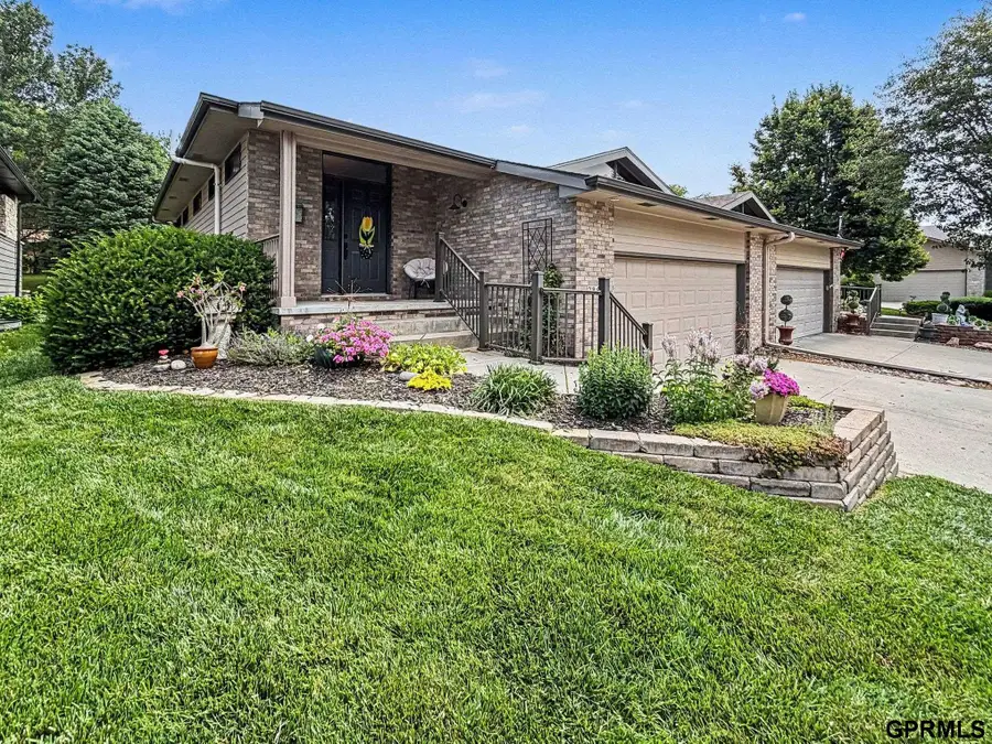 2948 Park Place Drive, Lincoln, NE 68506 - #2