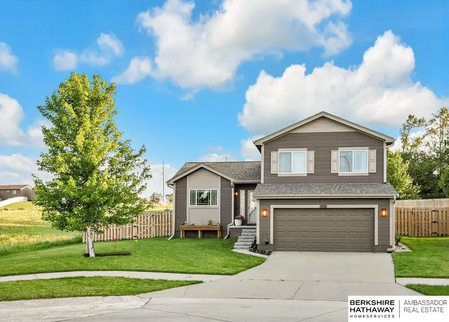 7510 N 143rd Avenue Circle, Omaha, NE 68142 - #2