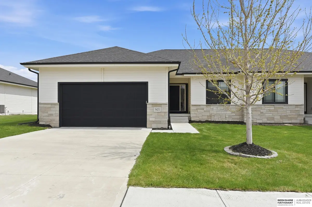5421 N 209th Street, Elkhorn, NE 68022 - #1