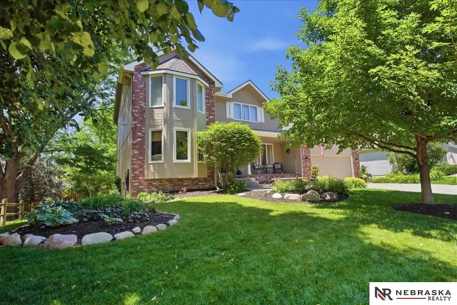568 S 159th Avenue, Omaha, NE 68118 - #2