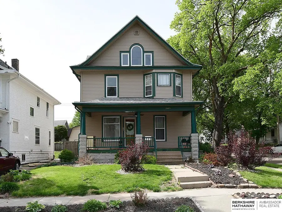 2605 Everett Street, Lincoln, NE 68502 - #2
