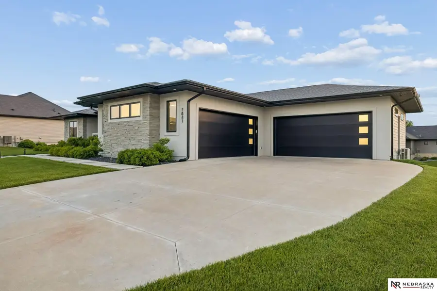 7841 S 97th Bay, Lincoln, NE 68526 - #2