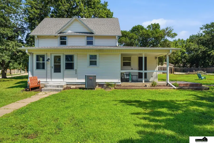 104 W 5th Street, Hickman, NE 68372 - #2