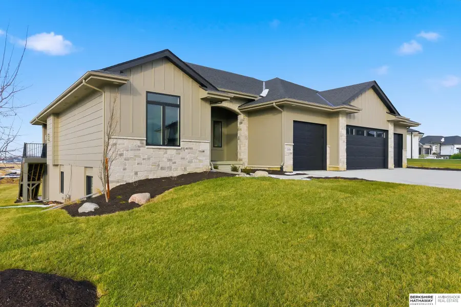 5815 N 198th Street, Elkhorn, NE 68022 - #2