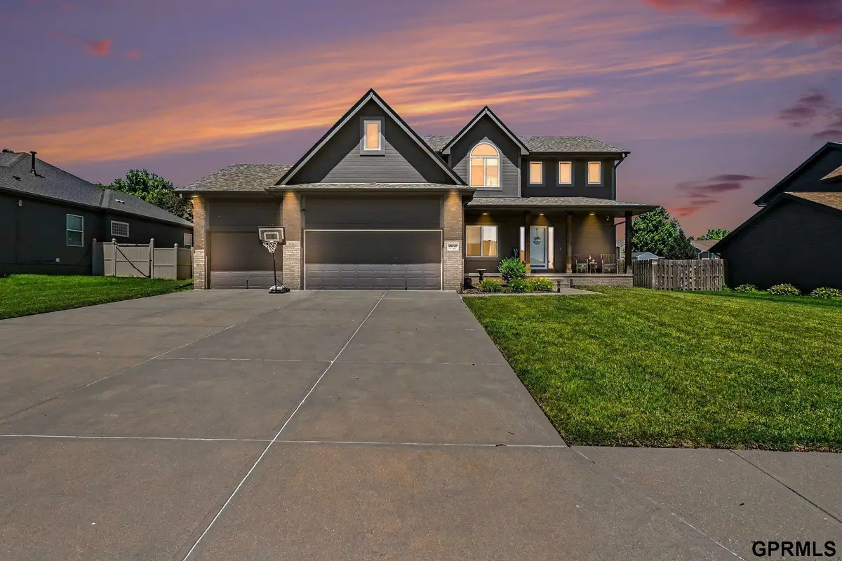 19514 Z Street, Omaha, NE 68135 - #1