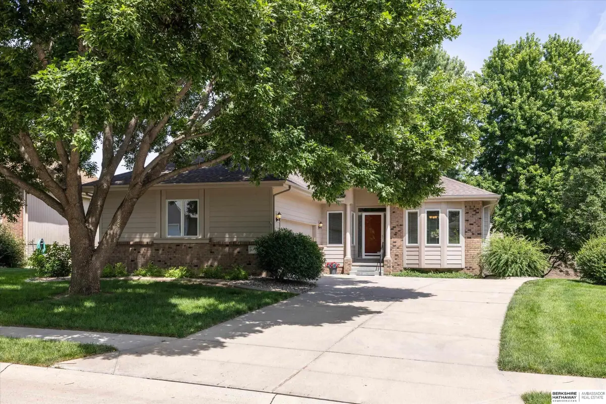 4715 N 134th Avenue, Omaha, NE 68164 - #1
