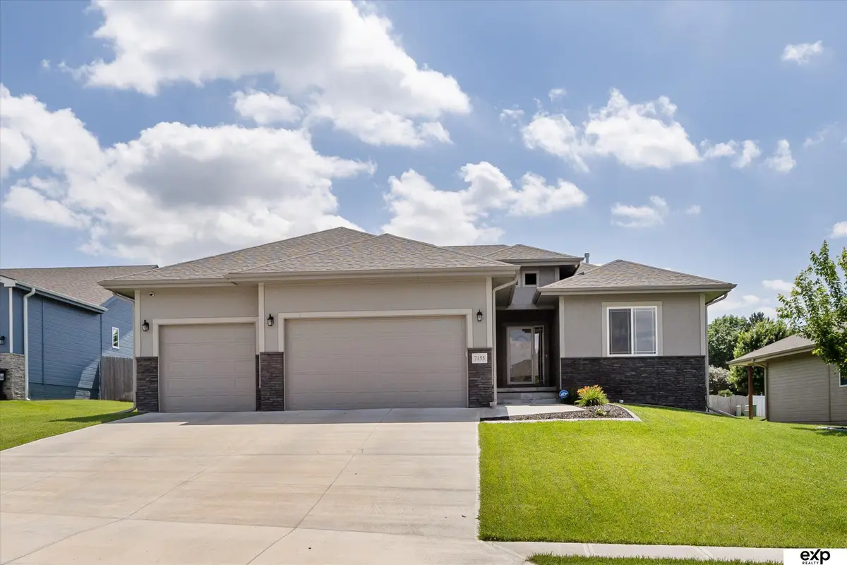 7155 Harvest Drive, Papillion, NE 68133 - #1