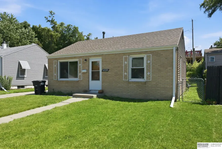 6539 Binney Street, Omaha, NE 68104 - #2