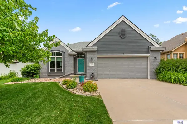 619 S 186th Street, Omaha, NE 68022