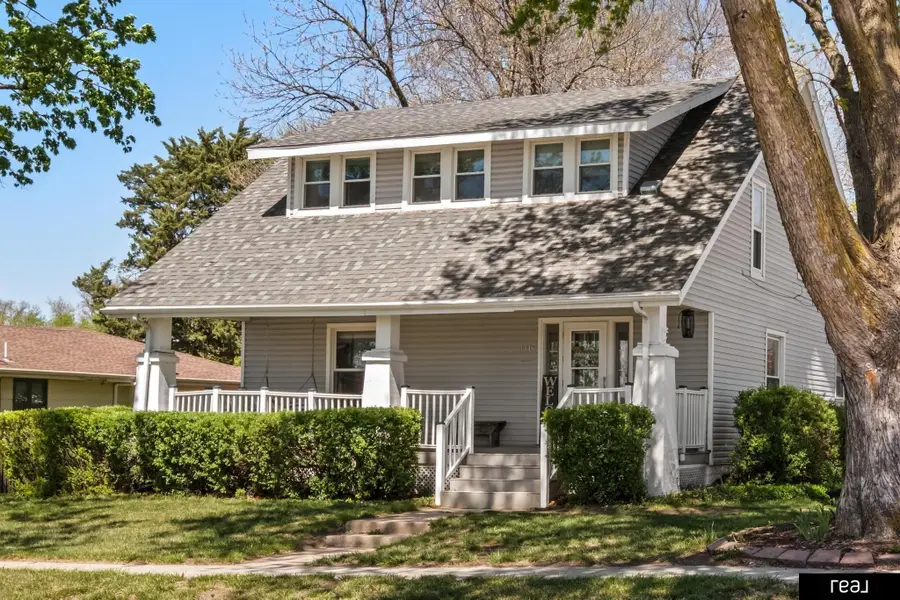 116 West E Street, Elmwood, NE 68349 - #2