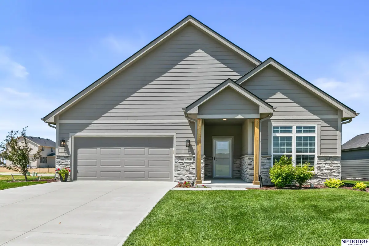 12388 Horizon Street, Papillion, NE 68046 - #1
