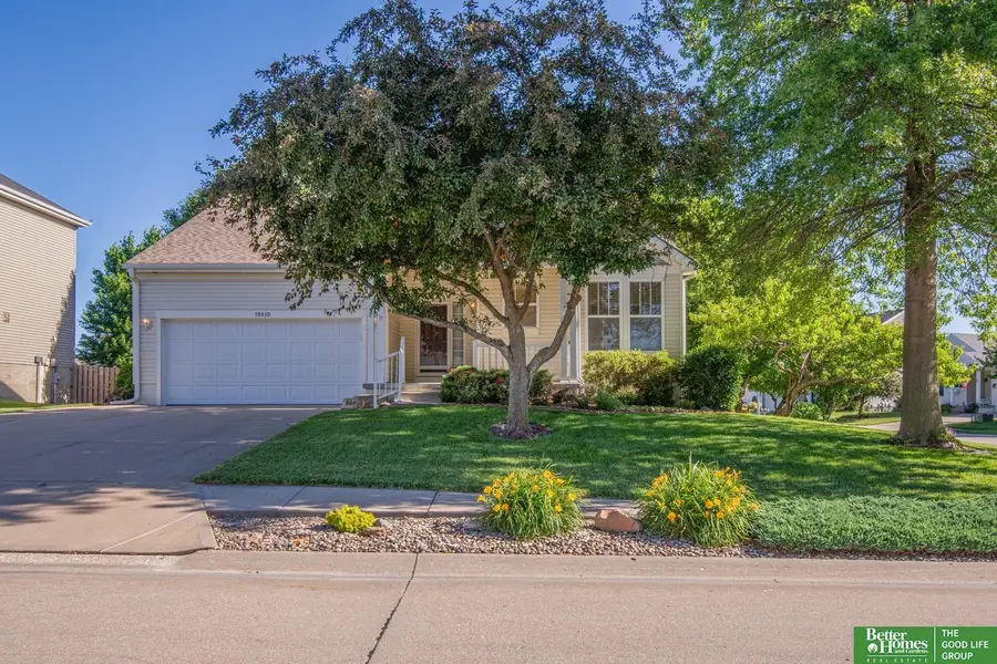 19810 Sycamore Drive, Gretna, NE 68028 - #2