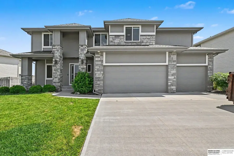 19909 Madison Street, Omaha, NE 68135 - #2