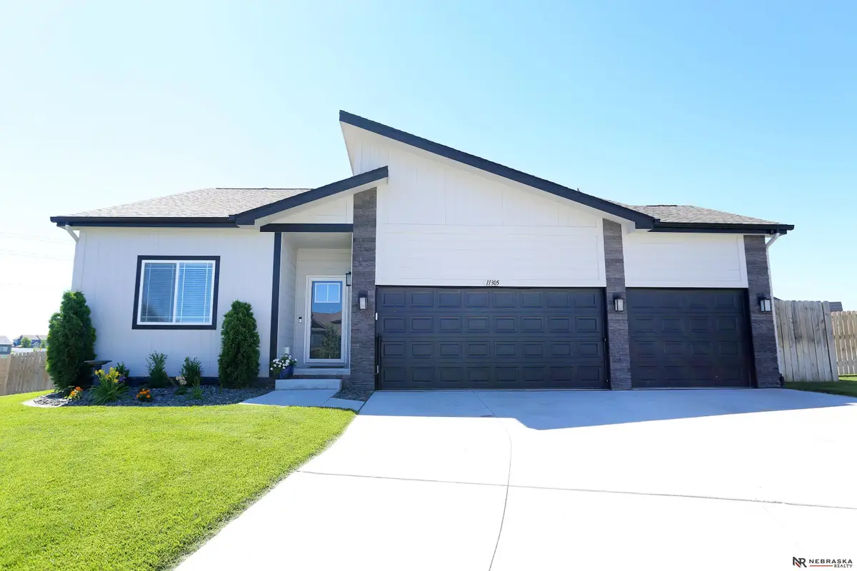 11305 Horizon Circle, Papillion, NE 68046 - #1