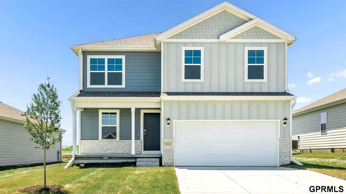 8613 N 167 Street, Bennington, NE 68007 - #1