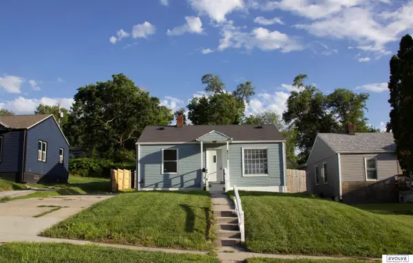 4317 Pratt Street, Omaha, NE 68111