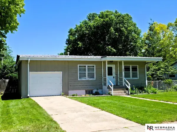 728 N Cherry Street, Valentine, NE 69201